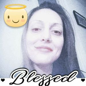 Meet your Posher, Cassandra